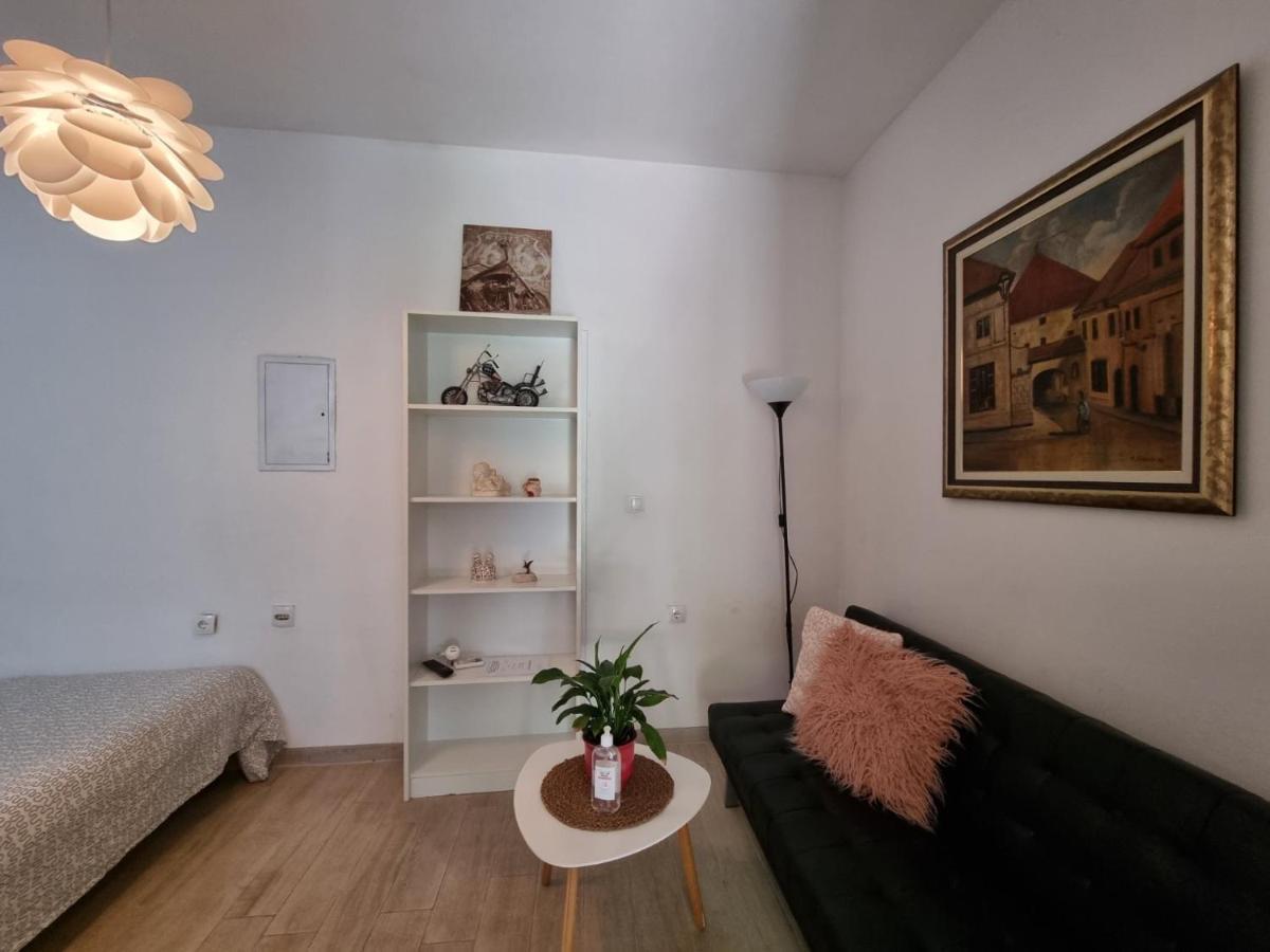Apartments Lav Umag Ngoại thất bức ảnh